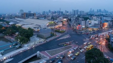 Bangkok Tren İstasyonu (Hua Lamphong Tren İstasyonu) gün batımı Bangkok, Tayland