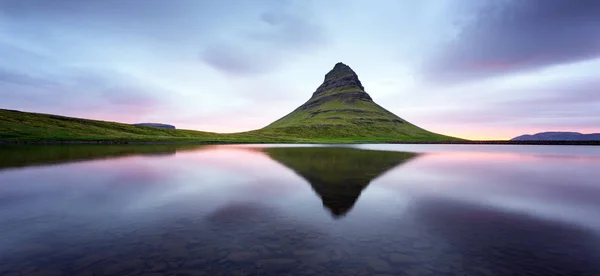 Panorama with Kirkjufell mountain — Stock Photo, Image