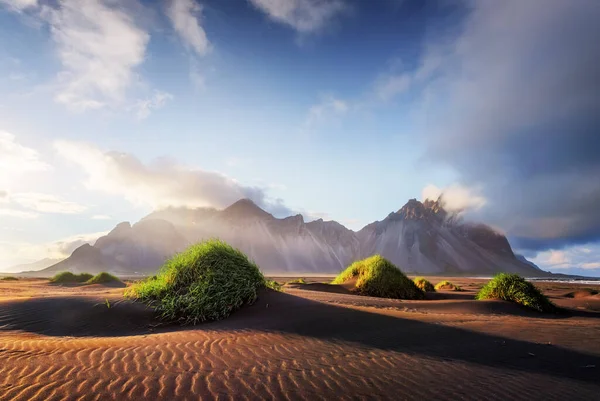 Famous Stokksnes mountains — Stock Photo, Image