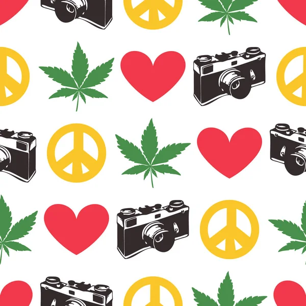 Modello hippie senza cuciture con foglie di cannabis, vecchia macchina fotografica, cuore, simbolo di pace isolato su bianco . — Vettoriale Stock