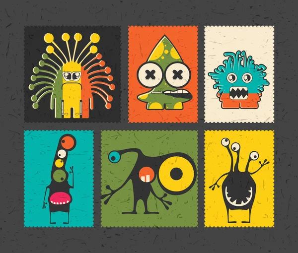 Set de seis sellos de franqueo retro con divertidos monstruos sobre fondo de diferentes colores . — Vector de stock