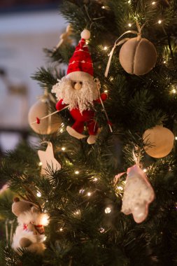 Ve yeni yıl ve Noel