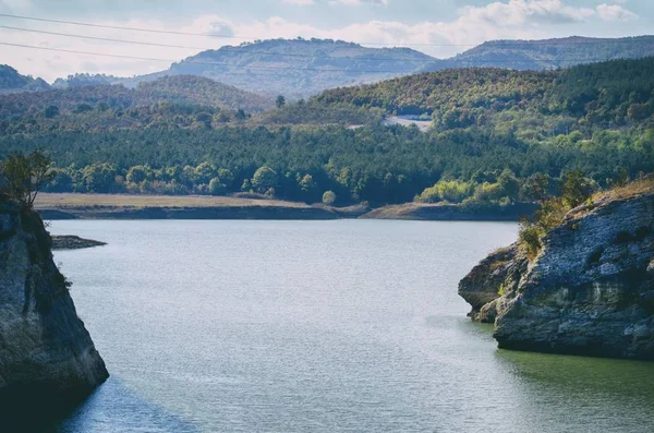 Vista da paisagem do lago na Bulgária — Fotografia de Stock