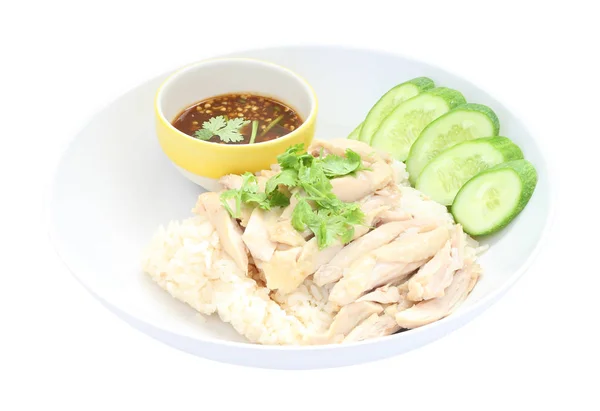 Arroz de frango Hainanese no fundo branco. — Fotografia de Stock