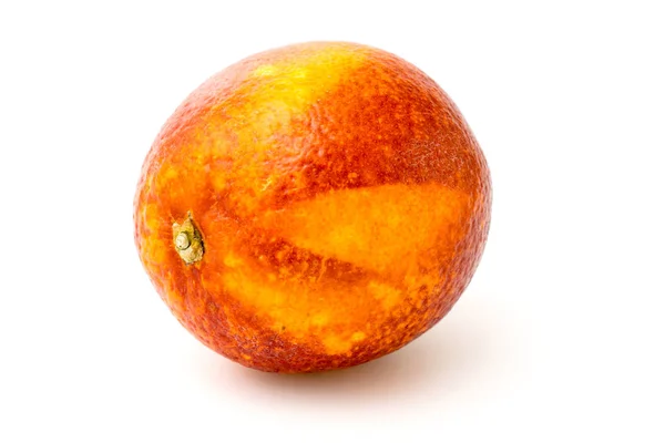 Mandarinka červená na bílém — Stock fotografie