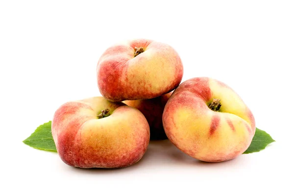 Flat peaches closeup. — Stock Photo, Image