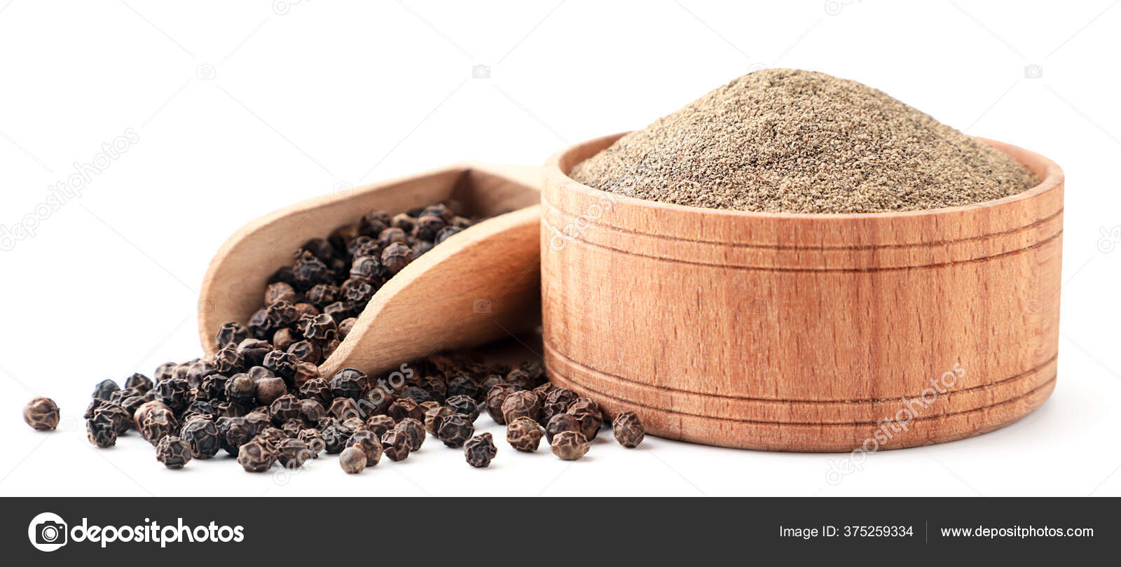 Ground Pepper Peppercorns Wooden Bowl Close White Background Isolated — Stock Photo