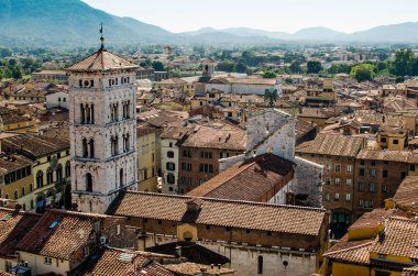  Lucca eski kasaba için göster.