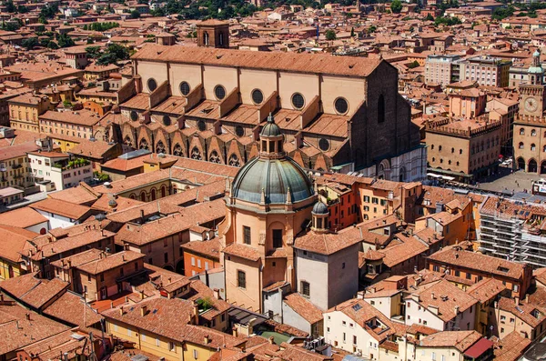 Bologna San Petronio Bazilikası ile Panoraması — Stok fotoğraf