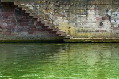 Green Nehri straicase iner