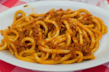 Pici al sugo di anatra - italian food