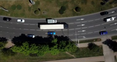 Hava Kent Taşımacılık Koleksiyonu - şehir caddelerinin ve şehir trafiğinin üst görüntüsü