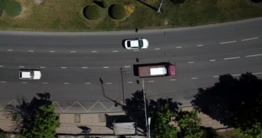 Hava Kent Taşımacılık Koleksiyonu - şehir caddelerinin ve şehir trafiğinin üst görüntüsü