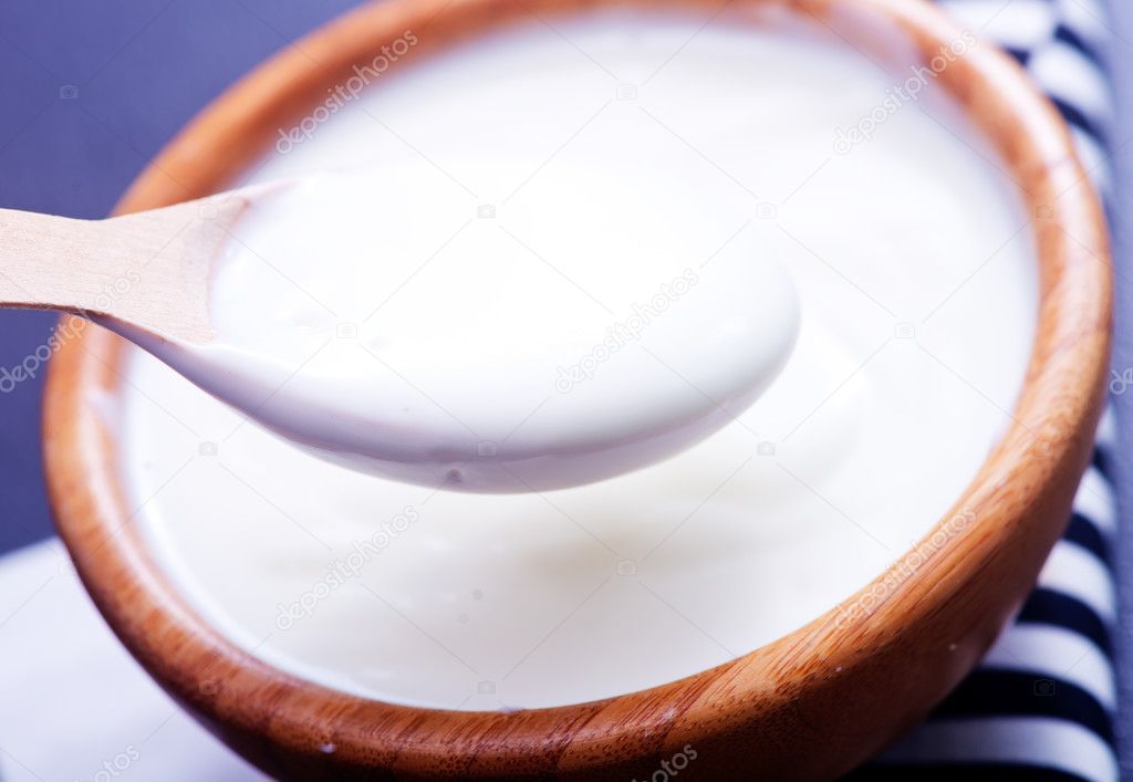 sour cream in bowl