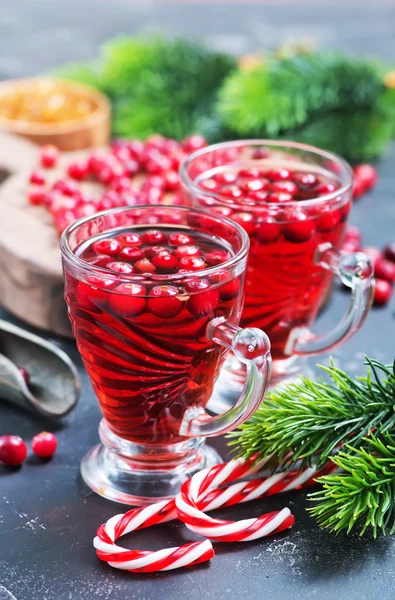 Cranberry drankje en bessen — Stockfoto