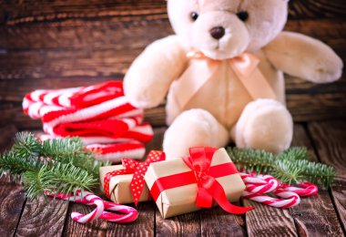 Noel süslemeleri için hediye kutuları