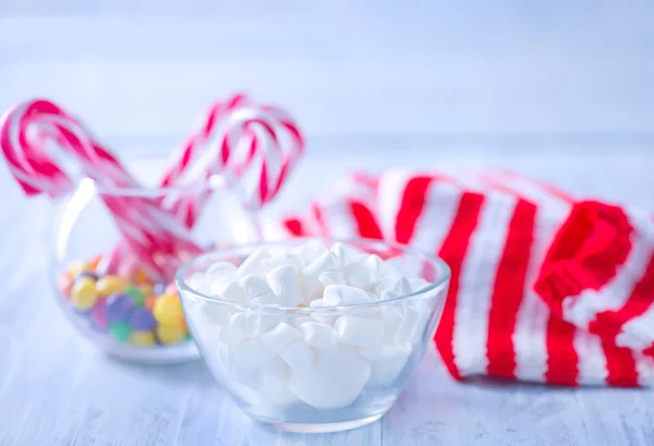 White marshmallow in bowl — Stock Photo, Image