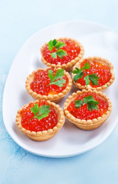 tartlets with salmon caviar