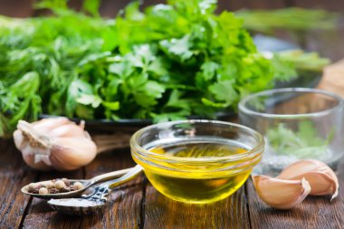 Yeşiller ve aroma baharat