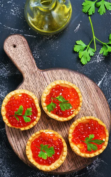 Tartaletas con caviar de salmón — Foto de Stock