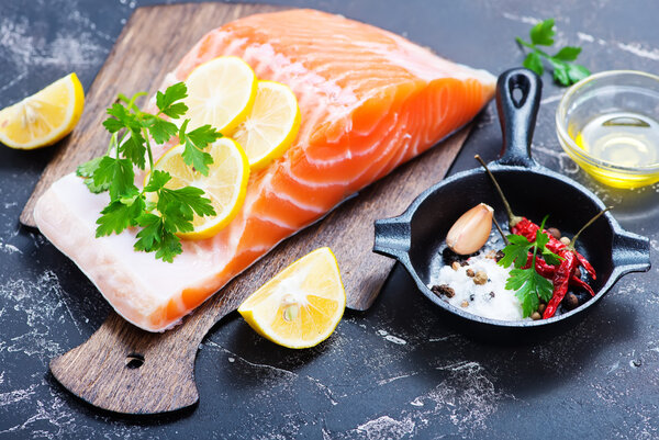 Лосось сырой
