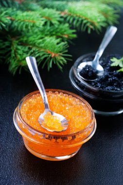 siyah ve kırmızı havyar 