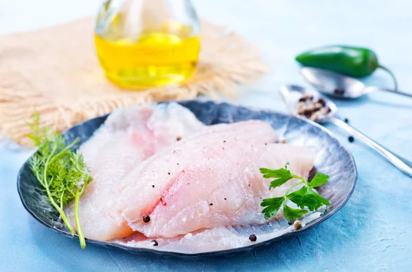 Filetes de pescado crudo —  Fotos de Stock