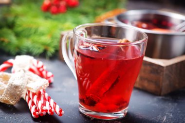 Noel içki aroma baharatlar ile