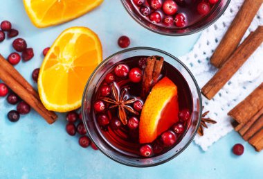 Noel içki aroma baharatlar ile 