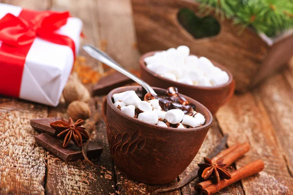 Forró csokoládé mályvacukorral — Stock Fotó