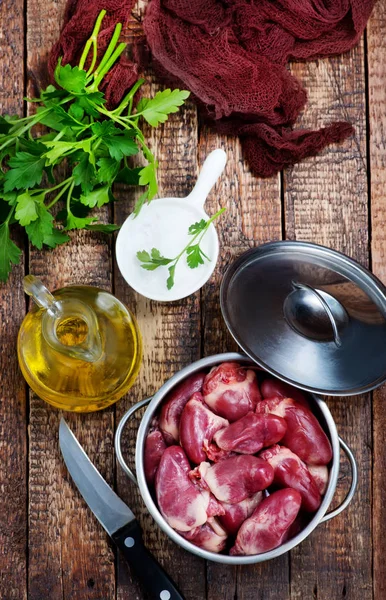 Raw duck hearts — Stock Photo, Image