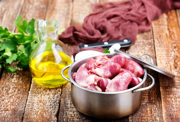 Raw duck hearts — Stock Photo, Image