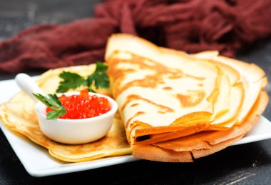 Krep somon havyar ile