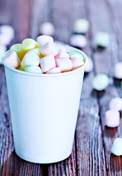 Marshmallow in paper cup — Stock Photo, Image