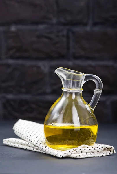 Sunflower oil in bottle — Stock Photo, Image