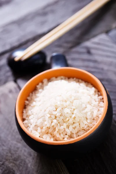 Raw rice in bowl