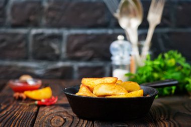 Kızarmış patates kase