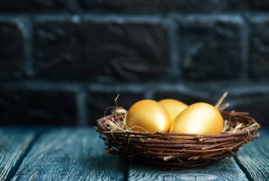  Tablo easter yumurta