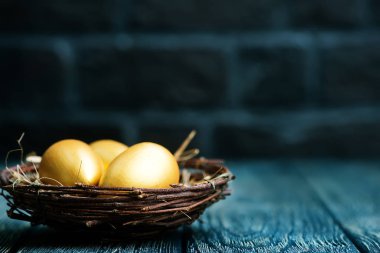  Tablo easter yumurta