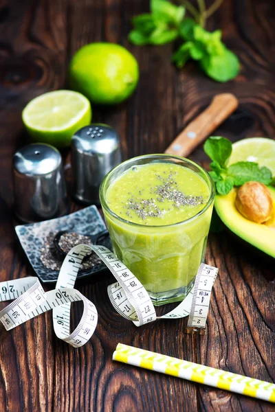 Batido de abacate com sementes de chia — Fotografia de Stock