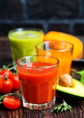 sebze üzerinden taze smoothies