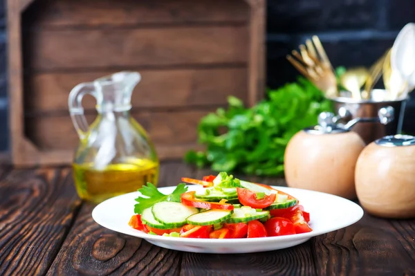 Saladfresh salade van groenten — Stockfoto