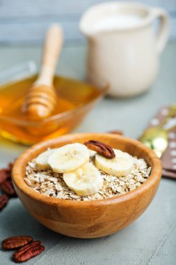 Ballı yulaf gevreği 