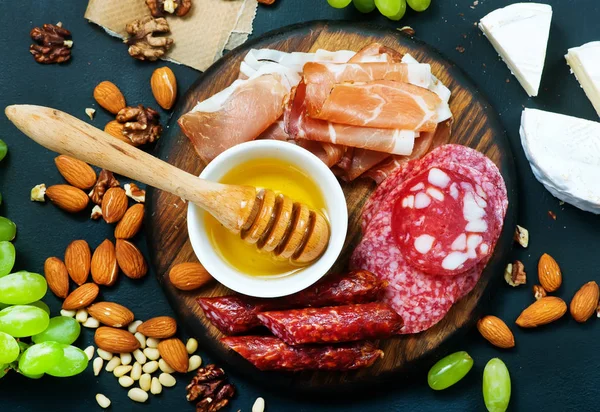 Meat and cheese antipasti — Stock Photo, Image