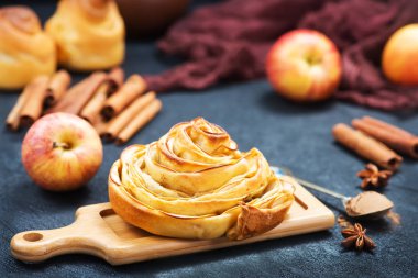 elmalı turta gemide