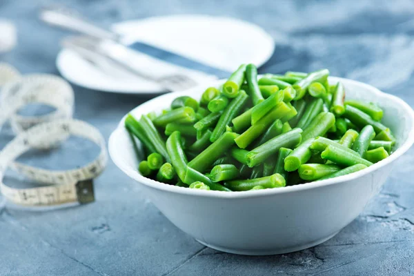 Zelené fazole v misce — Stock fotografie