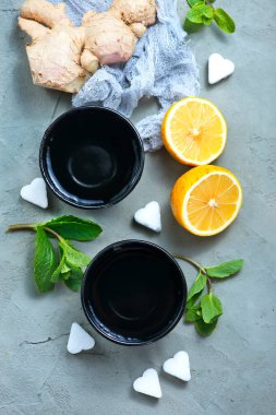 Terapötik tonlama çay için malzemeler