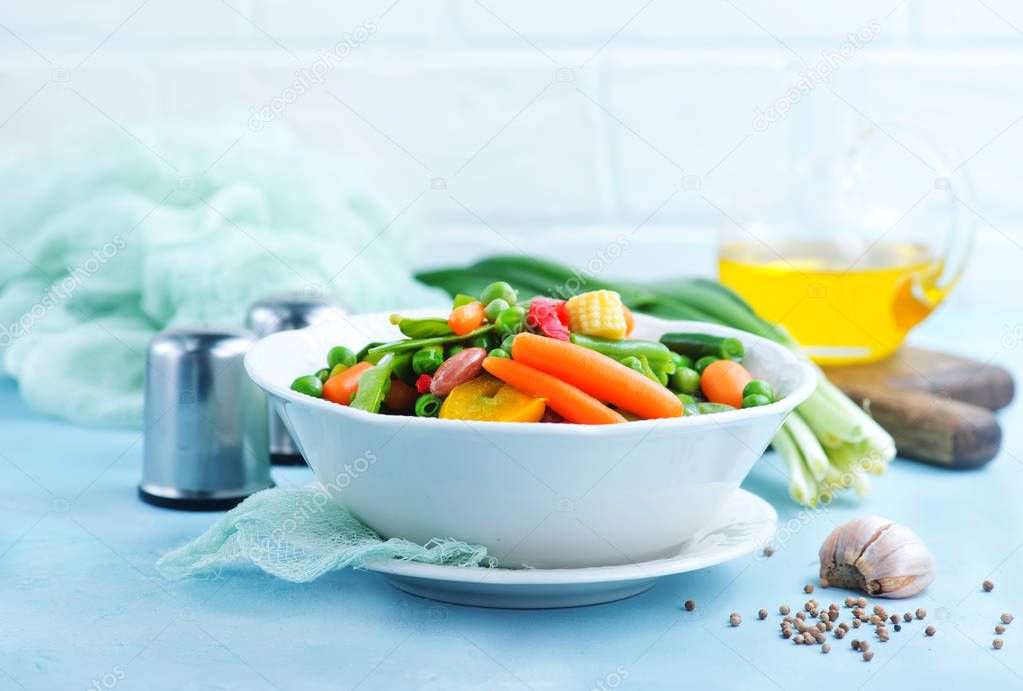 mixed vegetables in bowl