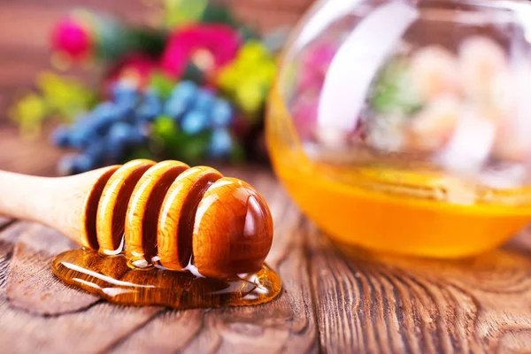 Glass bowl and dipper — Stock Photo, Image