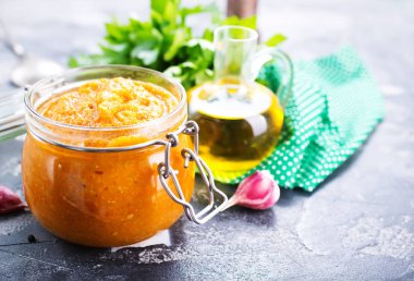 havyar pişmiş sebze üzerinden 